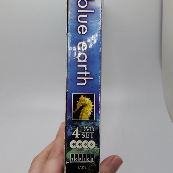 Blue Earth DVD set - Picture 4 of 7